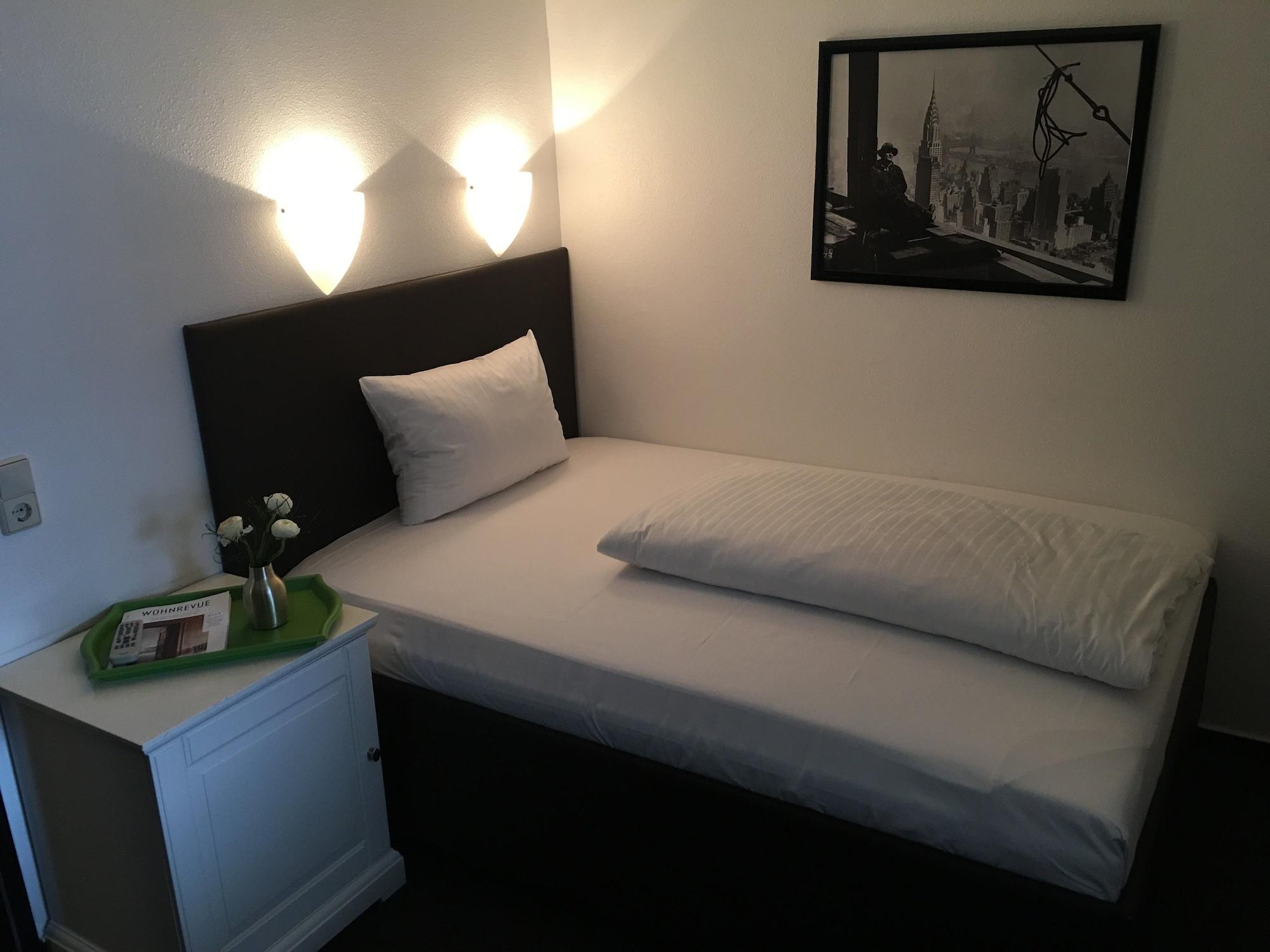 Rugs Hotel Koeln Kültér fotó