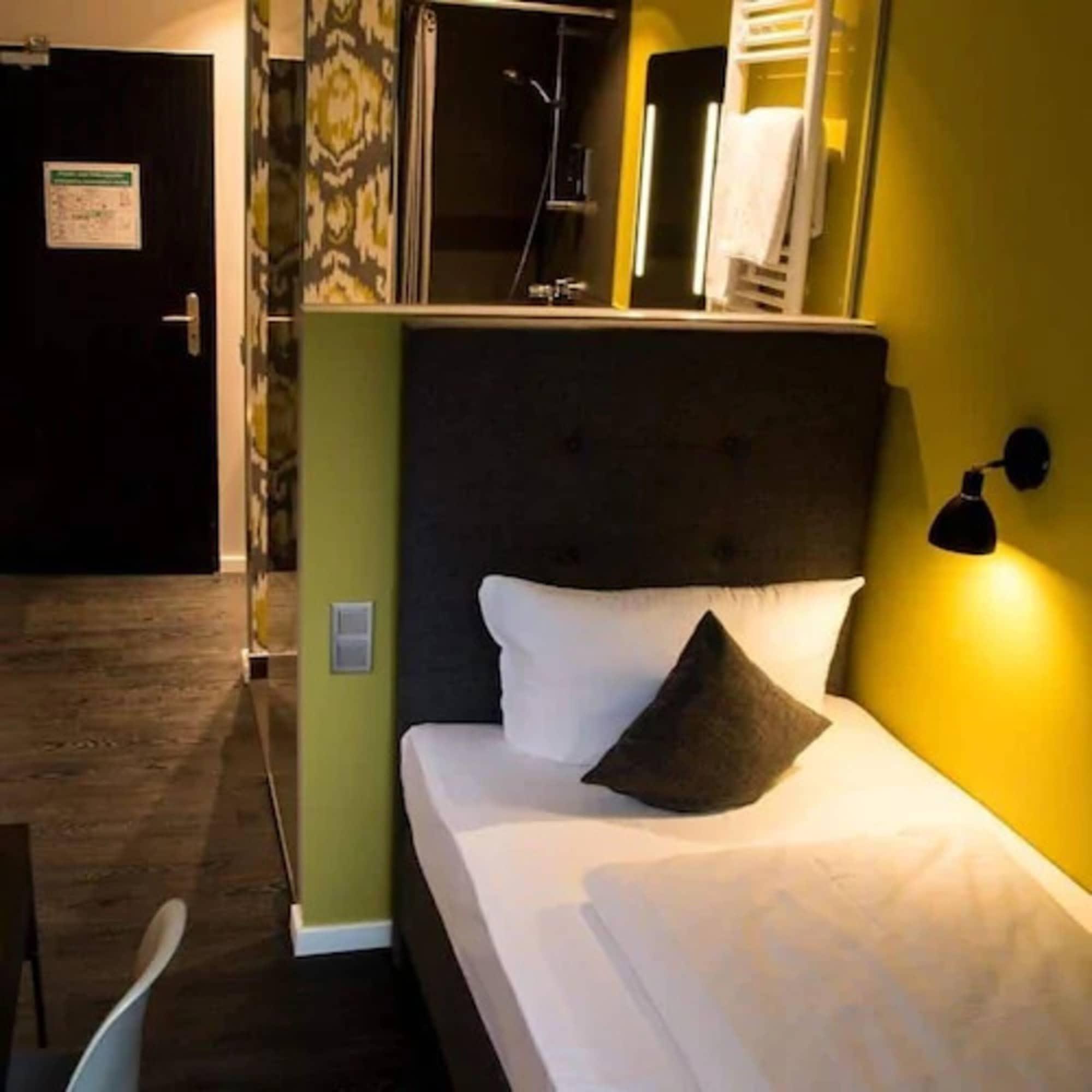 Rugs Hotel Koeln Kültér fotó