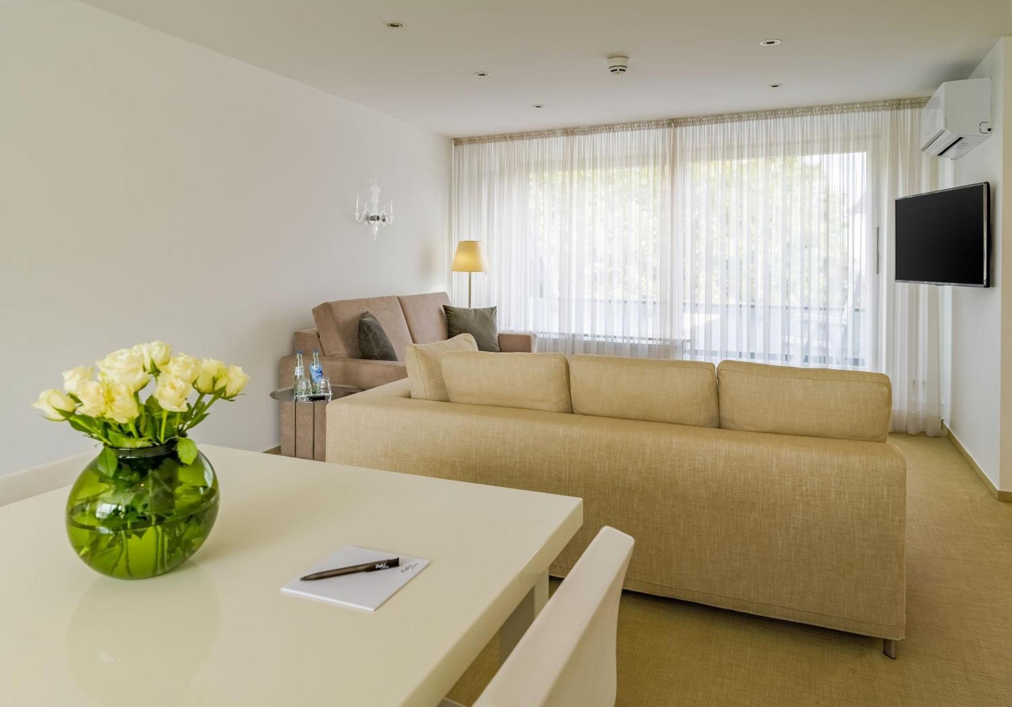 Rugs Hotel Koeln Kültér fotó