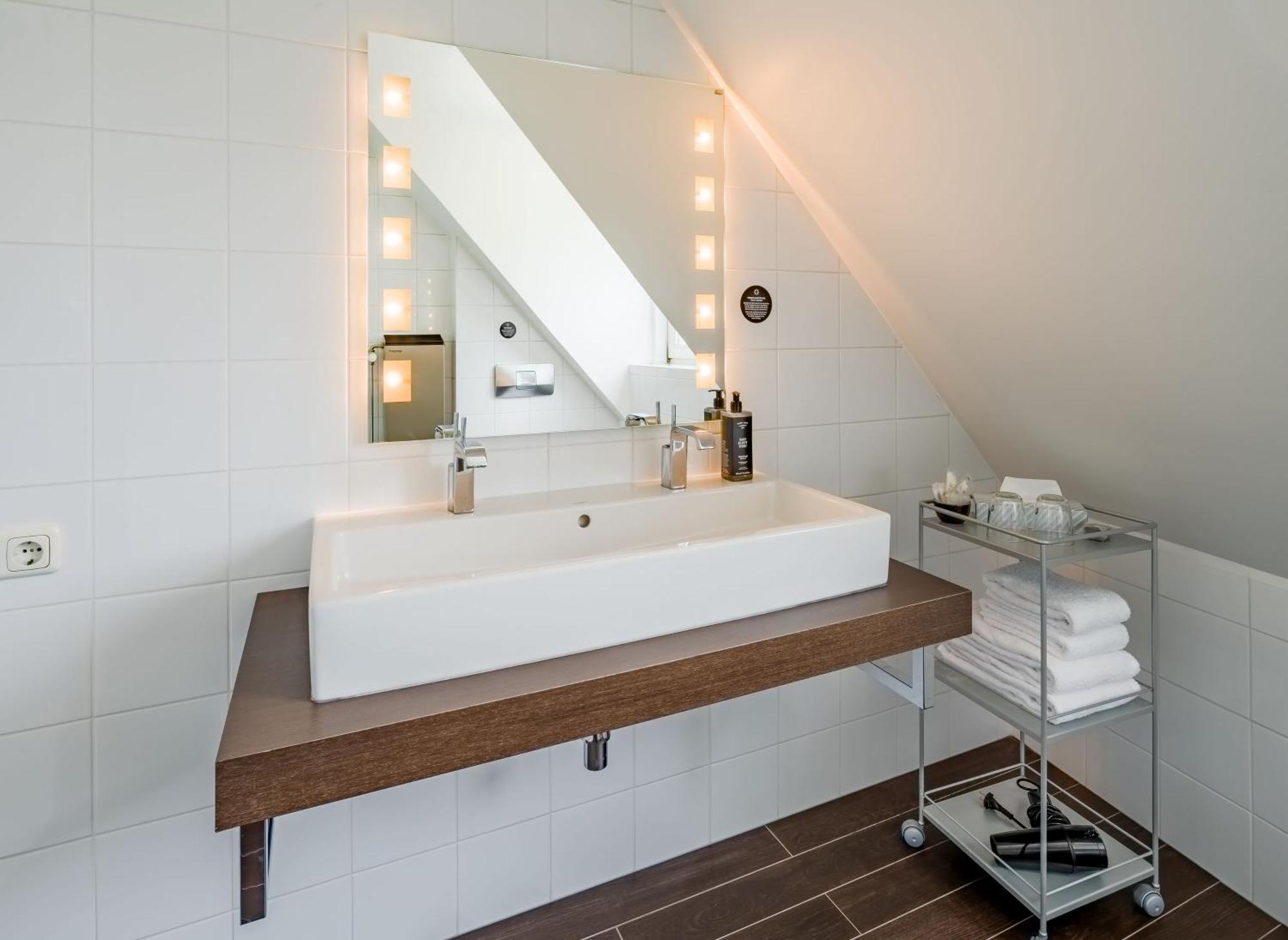 Rugs Hotel Koeln Kültér fotó