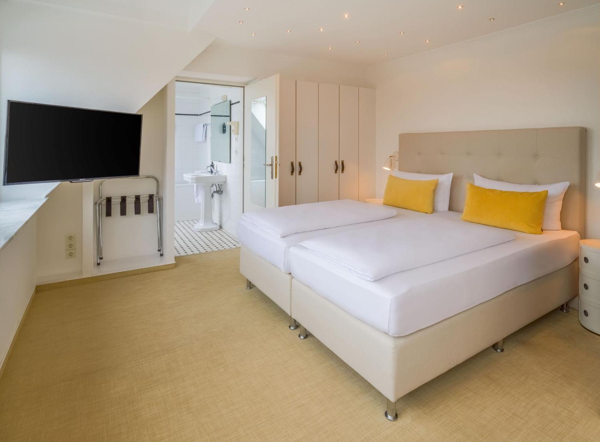 Rugs Hotel Koeln Kültér fotó