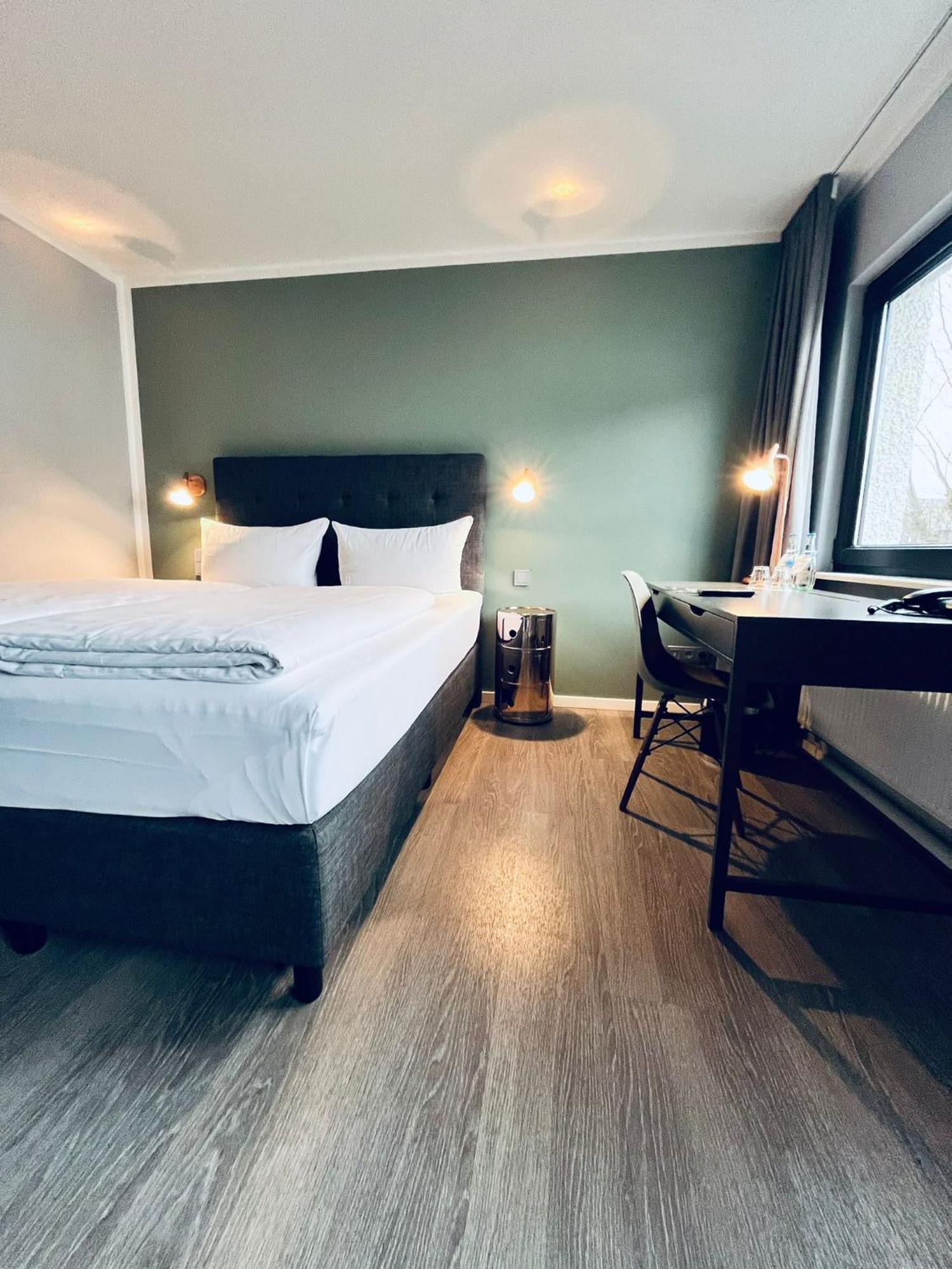 Rugs Hotel Koeln Kültér fotó