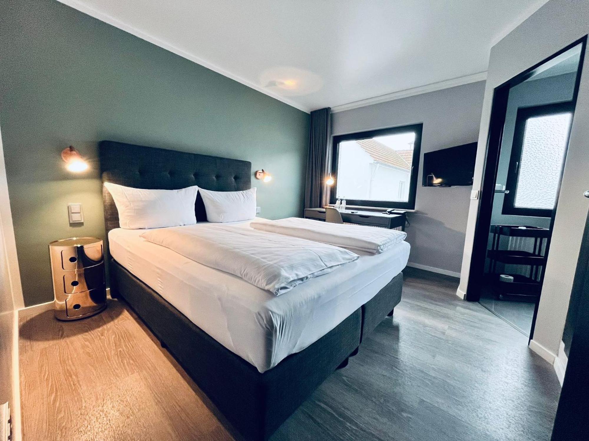Rugs Hotel Koeln Kültér fotó