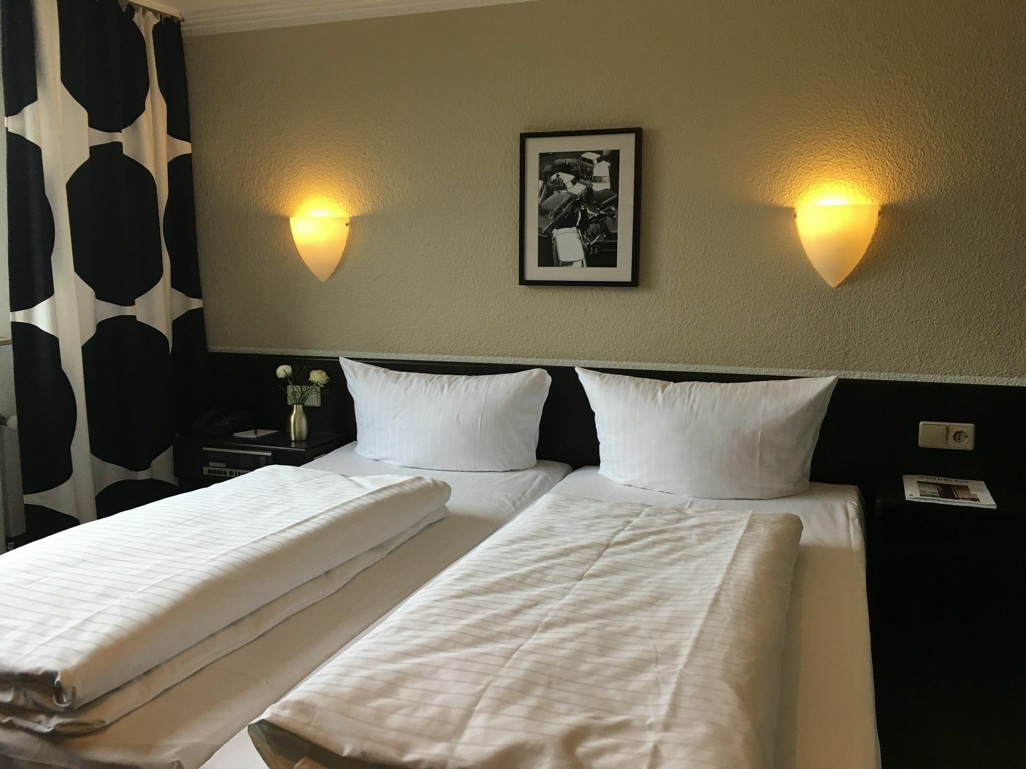 Rugs Hotel Koeln Kültér fotó