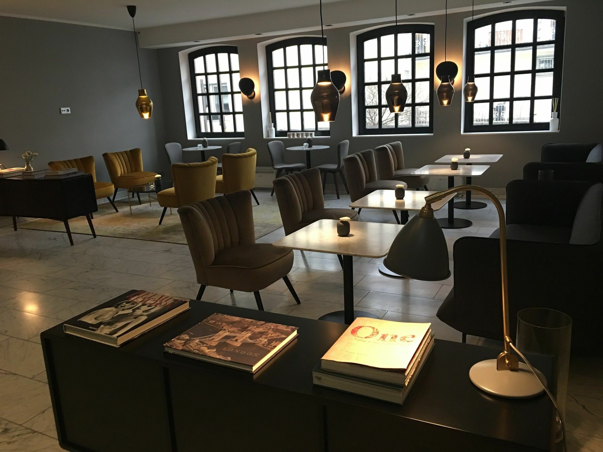 Rugs Hotel Koeln Kültér fotó